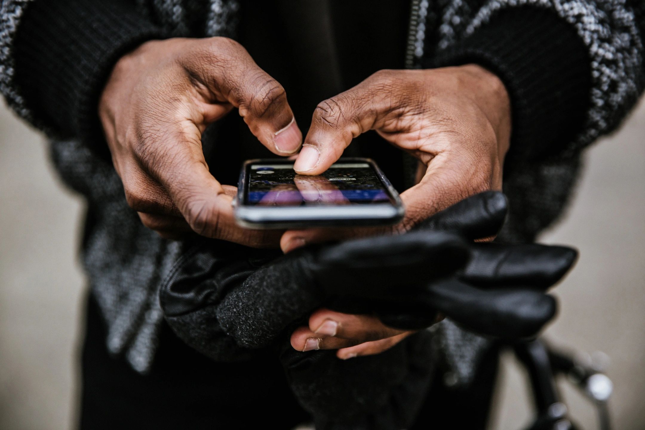 Discover Cara: The New Social Media App for Artists