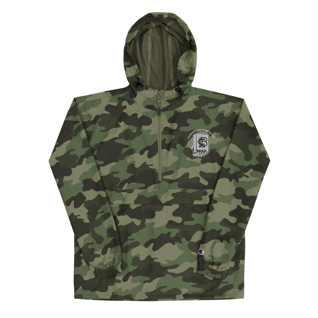 Green camouflage jacket with a hood and zippered front.